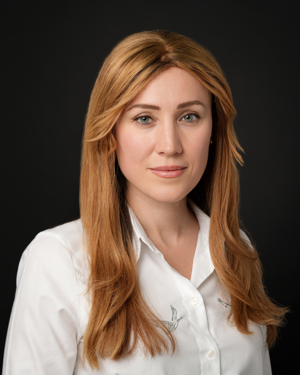 Natural matte makeup preparation for a professional headshot session