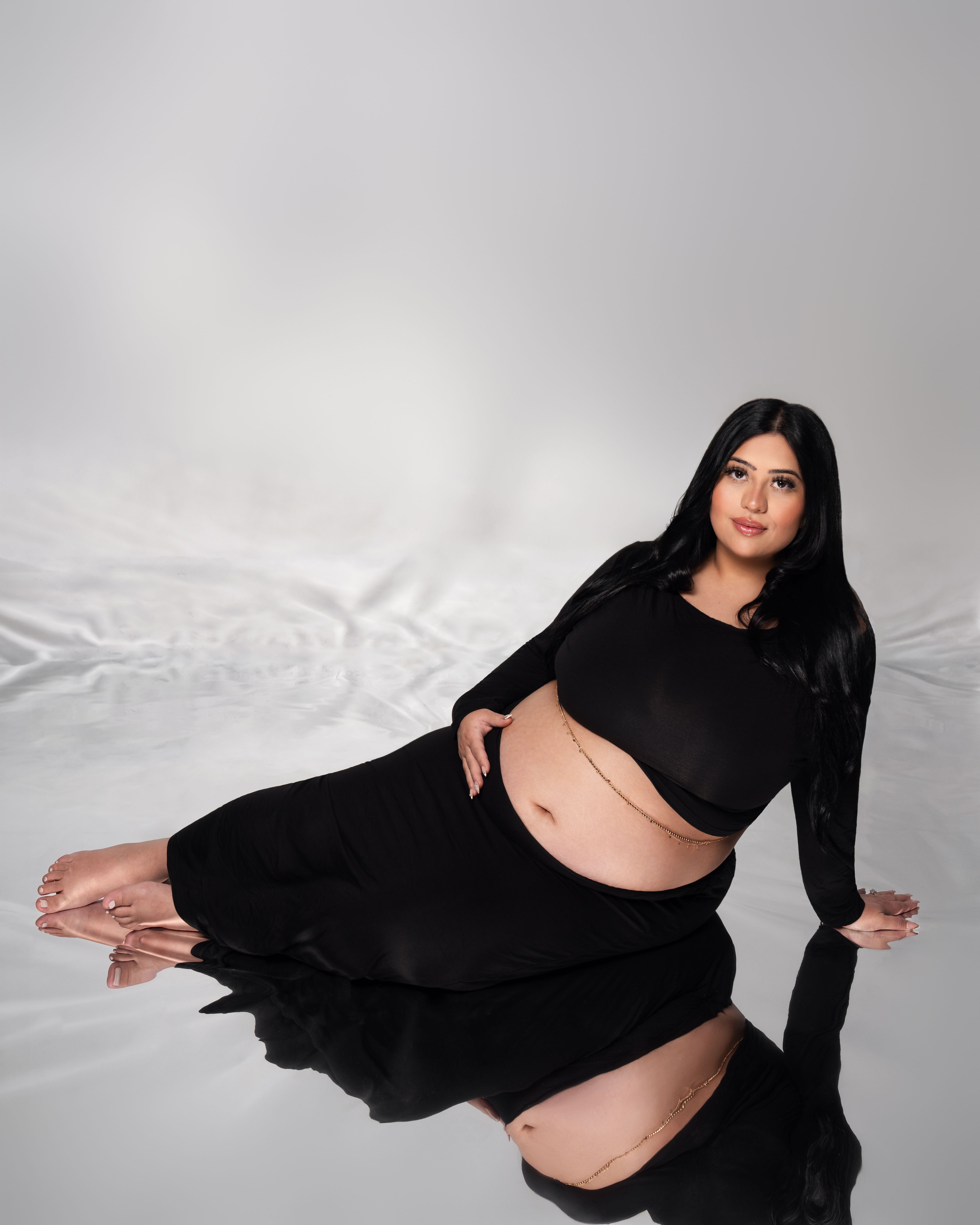 Maternity couple reflection portrait in Redwood City, California