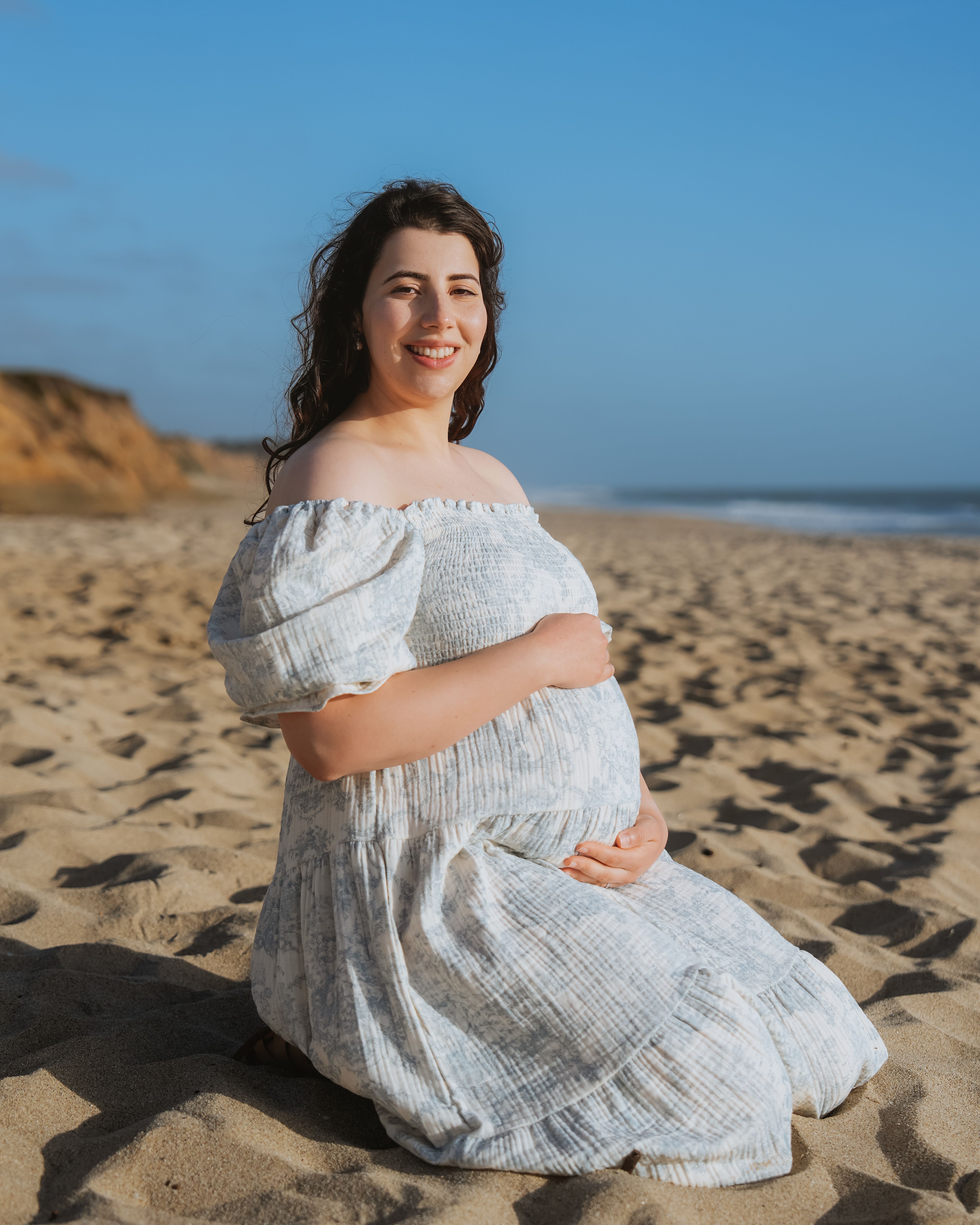 Framed maternity couple portrait on the Tiburon bluffs, California