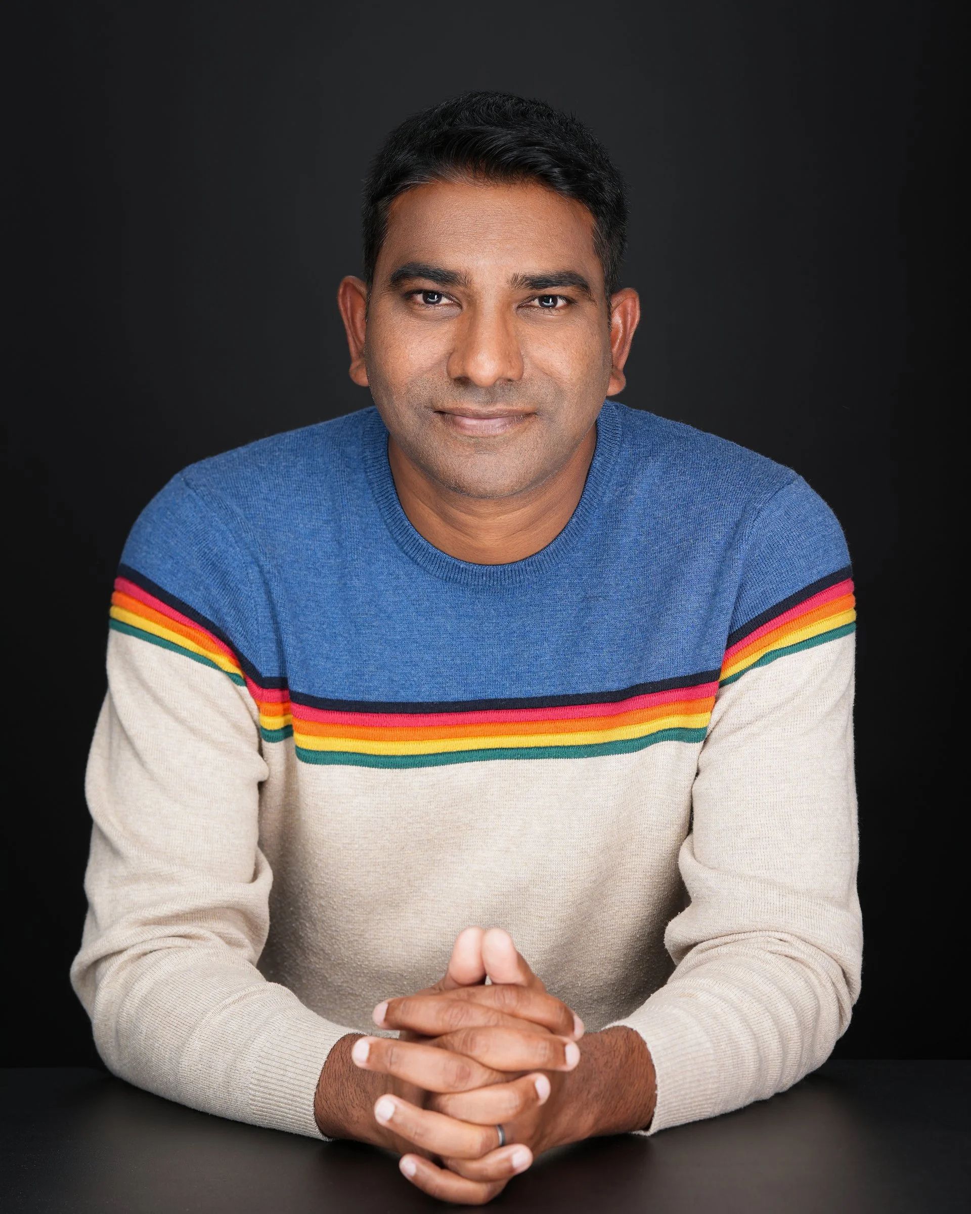 Napa Oxbow men’s headshot - Pacifica Studio Professional men’s headshot near Oxbow Public Market in Napa, California.