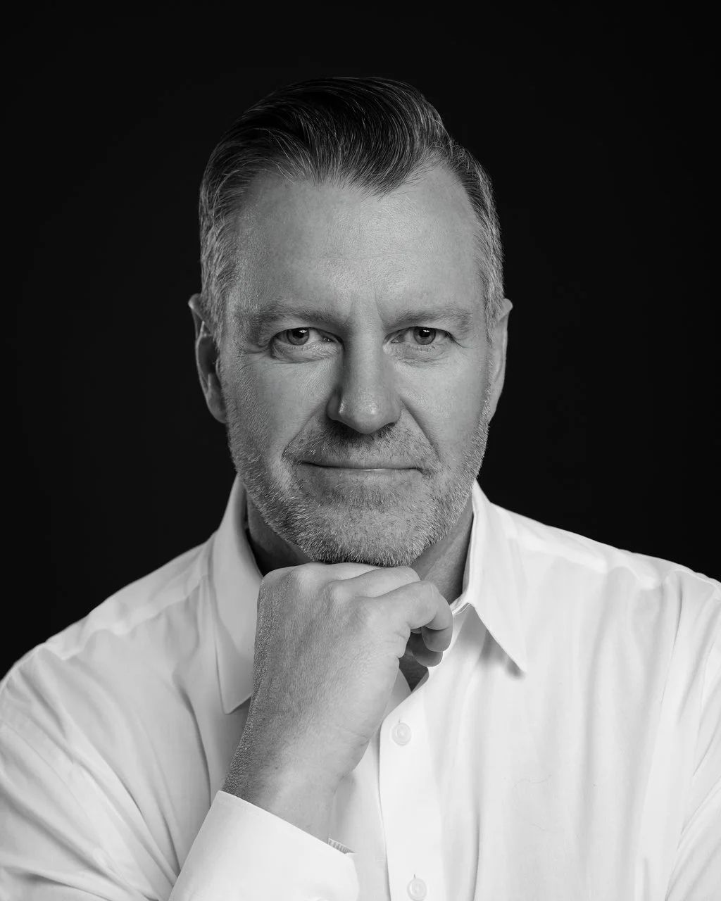 Professional men’s headshot at Courthouse Square in Redwood City, California.