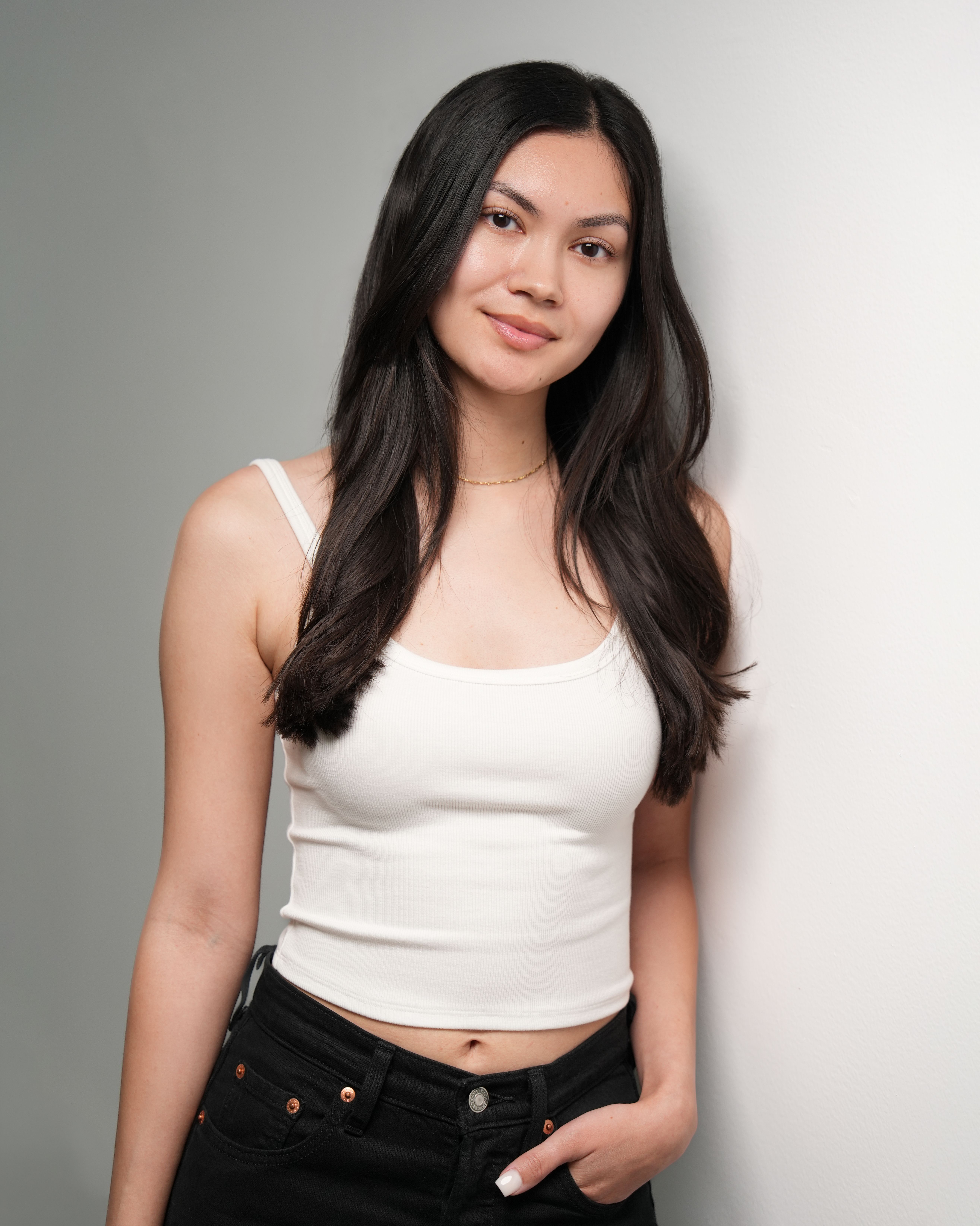 Modeling portfolio wall-lean portrait in Palo Alto, California