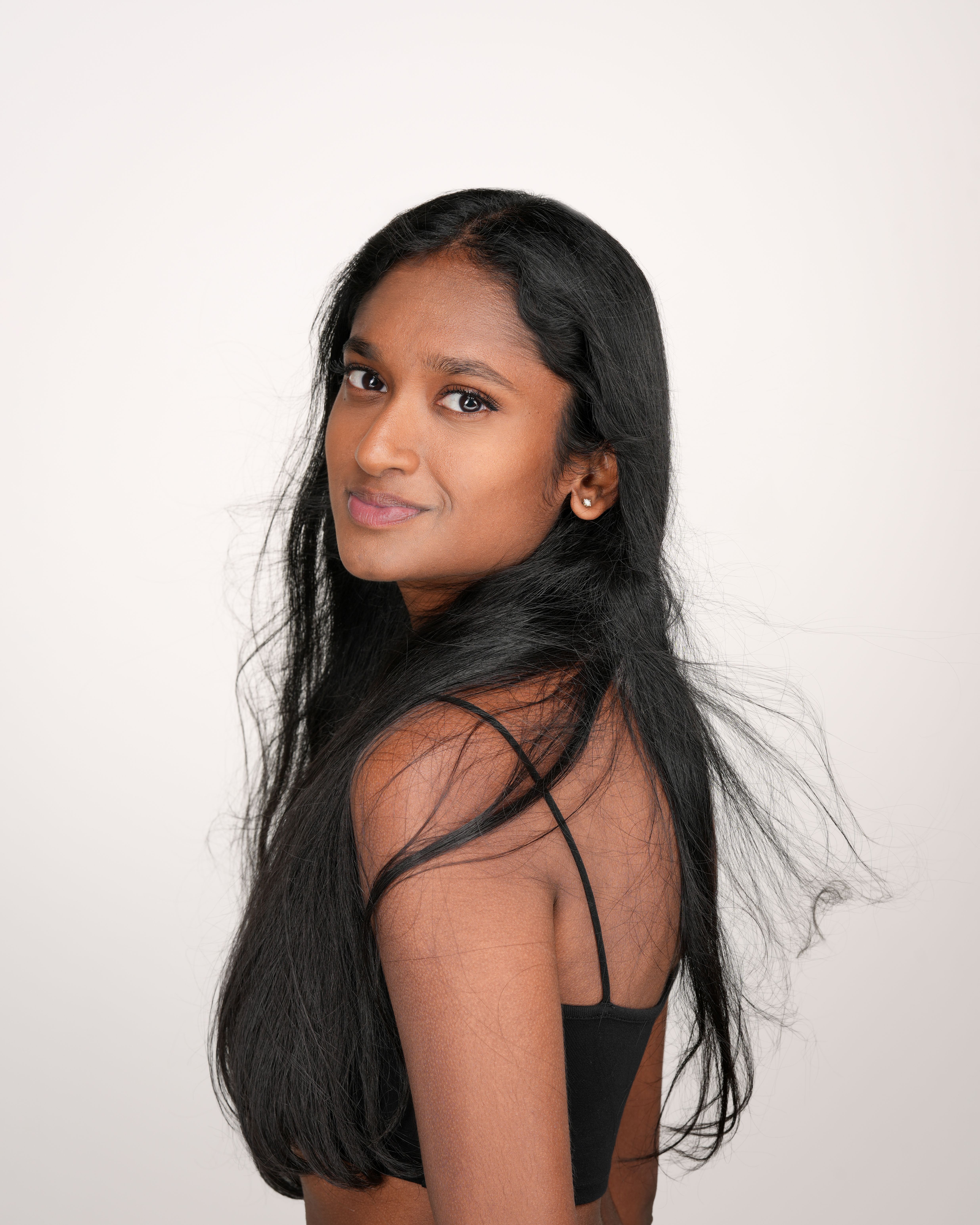 Over-shoulder modeling gaze in Sunnyvale, California