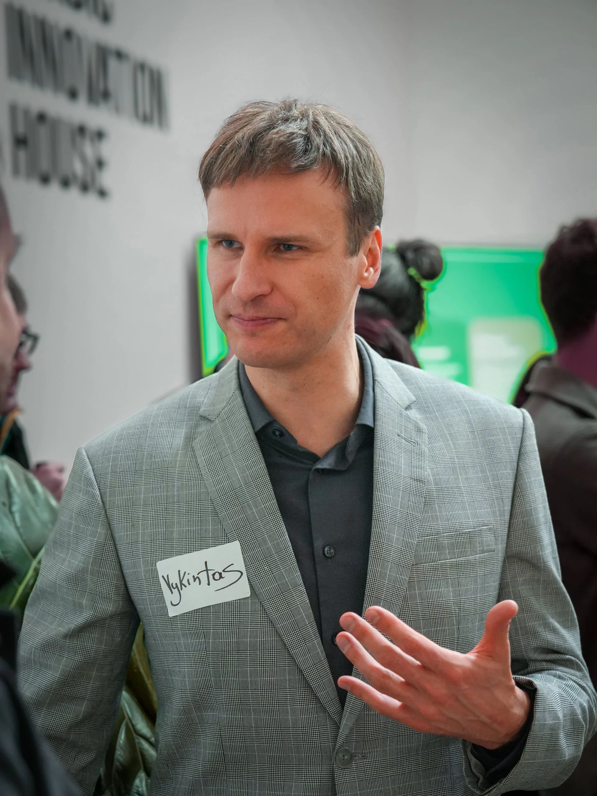 Networking photographer in Los Altos, California Networking photographer in Los Altos, California