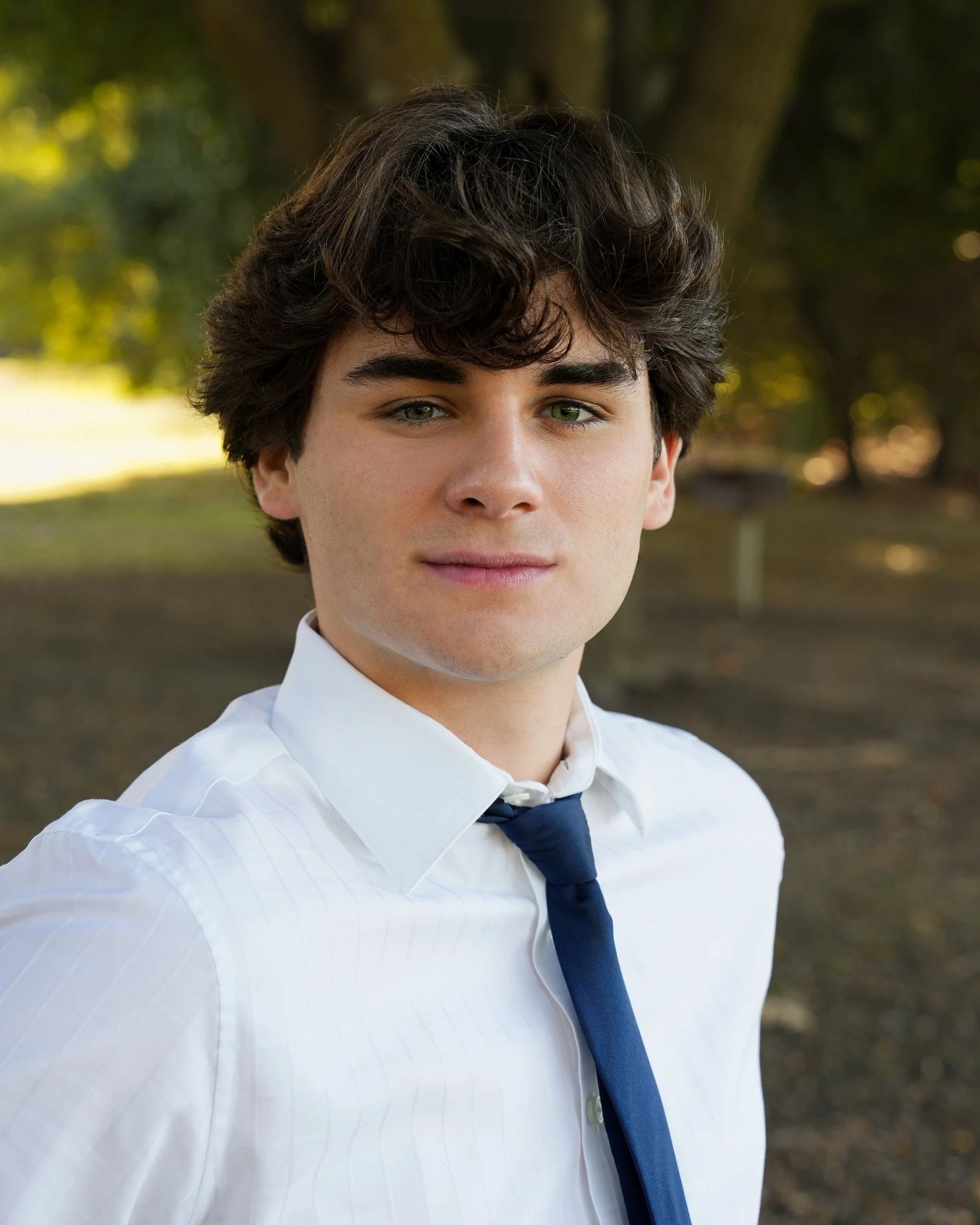 Outdoor headshot near Vasona Lake in Los Gatos, California by Pacifica Studio.
